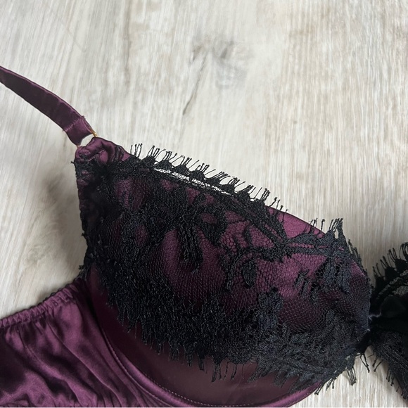 Agent provocateur purple lace bra - Picture 5 of 6